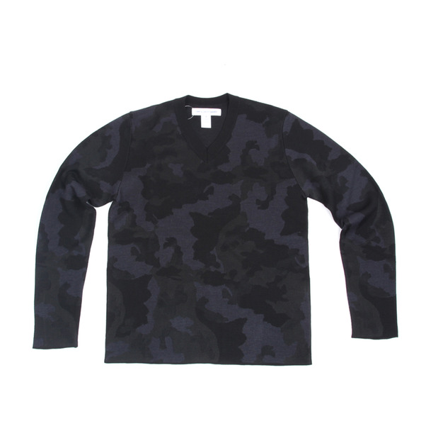 COMME des GARCONS SHIRT Camo V-Neck Sweater COMME des GARCONS SHIRT Camo V-Neck Sweater